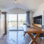 Penthouse Lorena Guest house