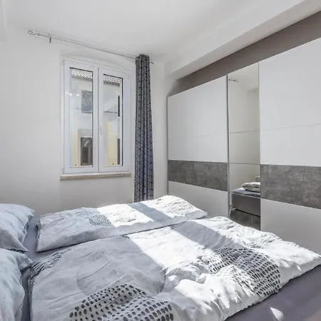 Penthouse Lorena Penzion *