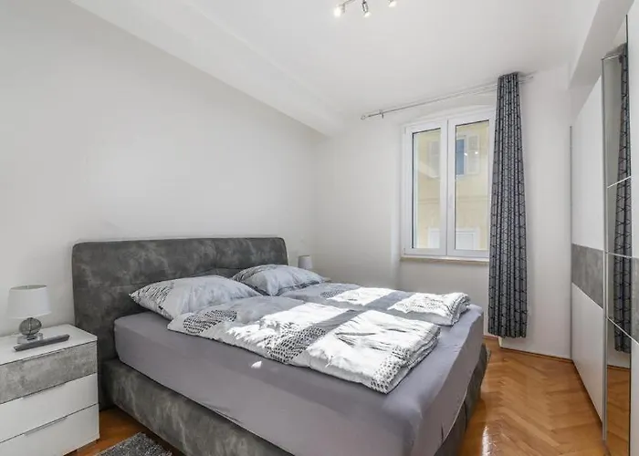 Penthouse Lorena 4* Porec