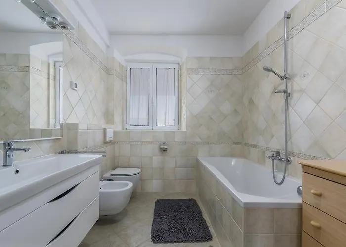 Vendégház Penthouse Lorena 4*